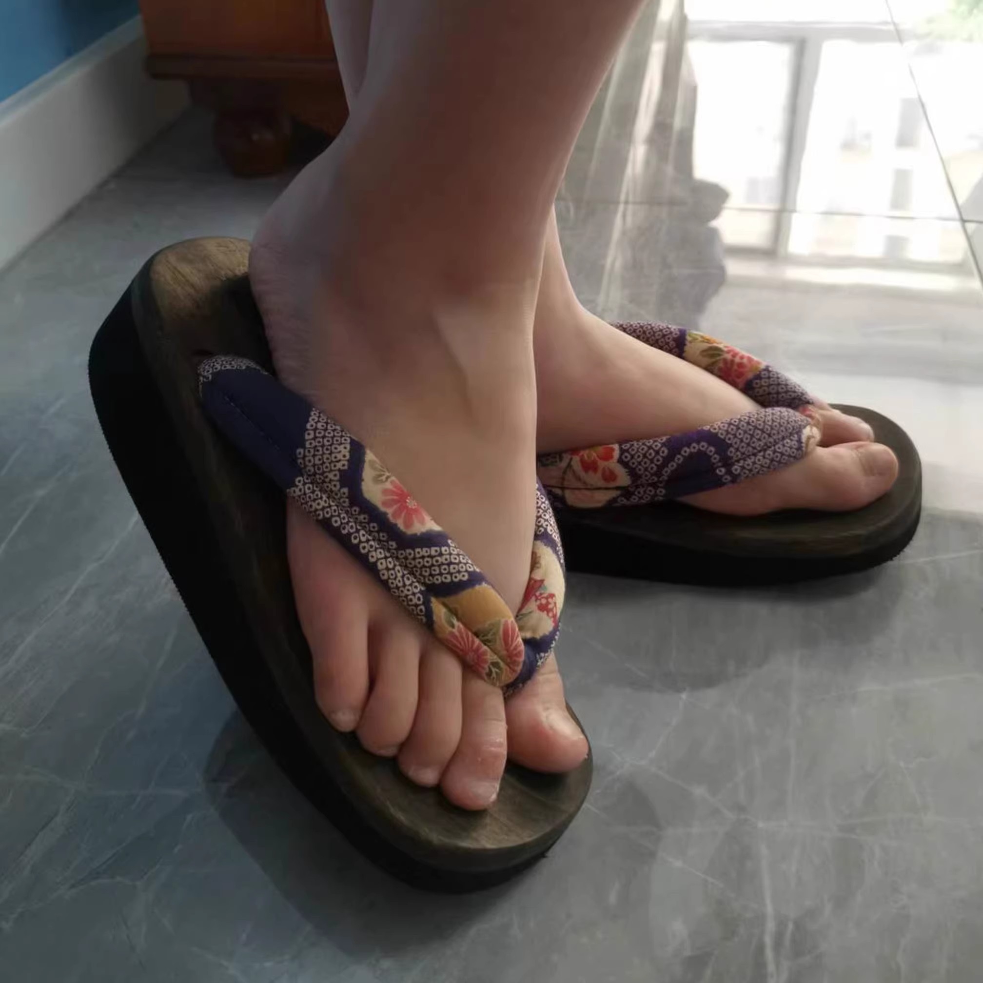 Women's Cosplay Shoes Mid Heel - Geta Wooden Sandal reseña y precio